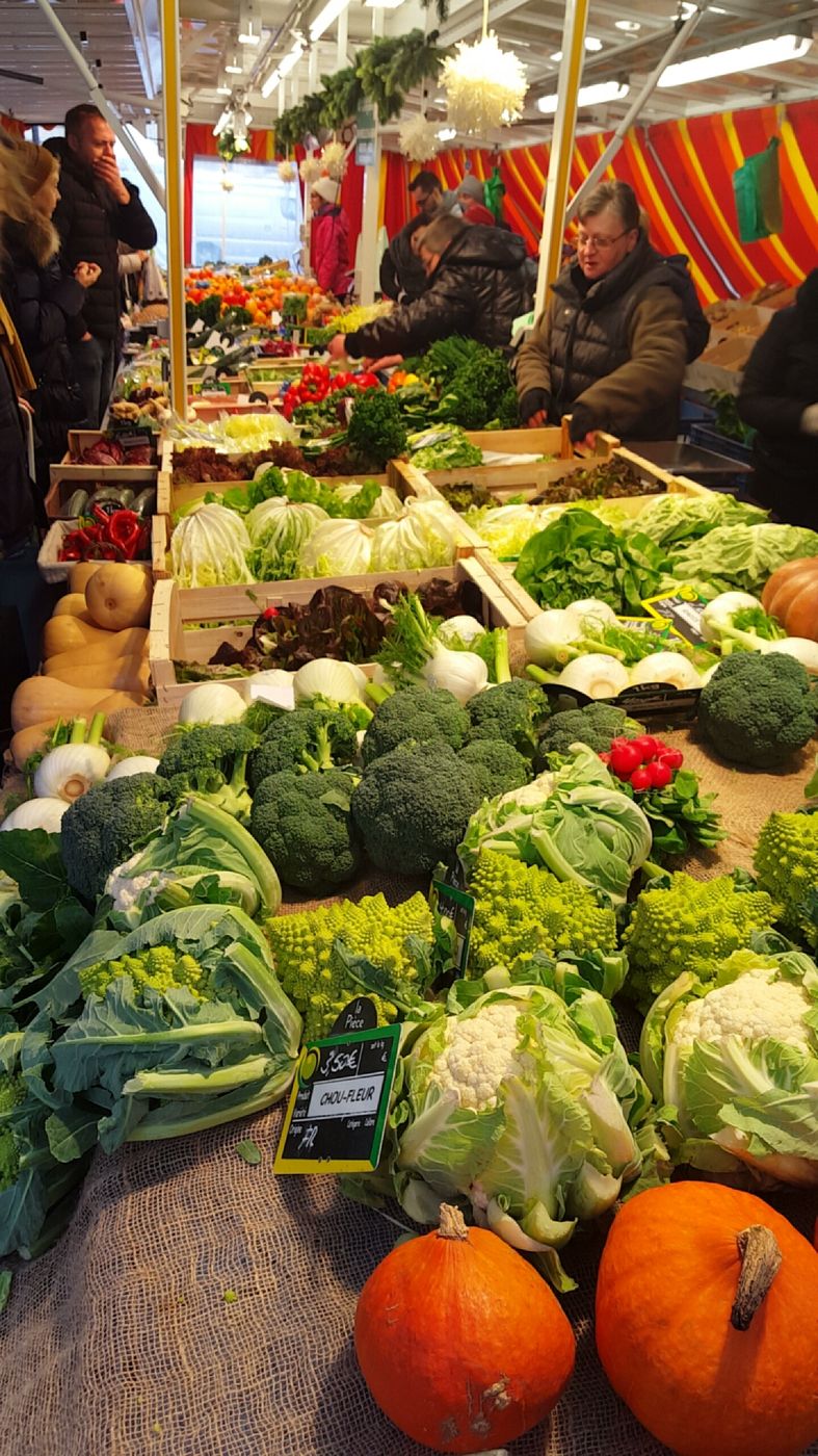 farmers' market